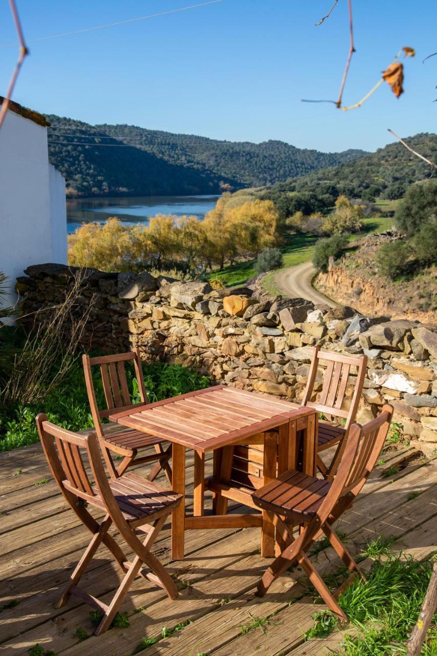 Casa De Las Letrinas Baja, 2 Habt 5 Mas 1 Pers Max Chimenea Con Horno Puerto de la Laja Kültér fotó